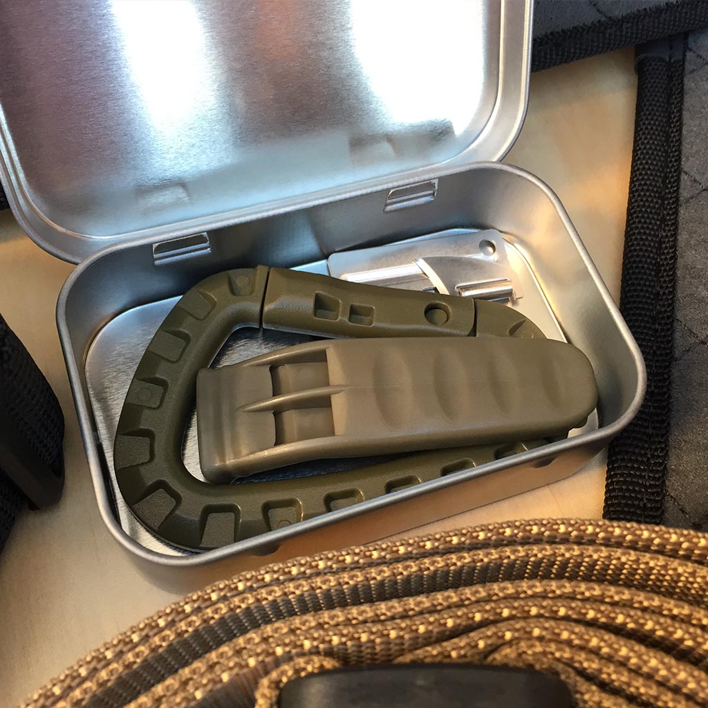 Topo Tin with 3-Piece Tools image 4