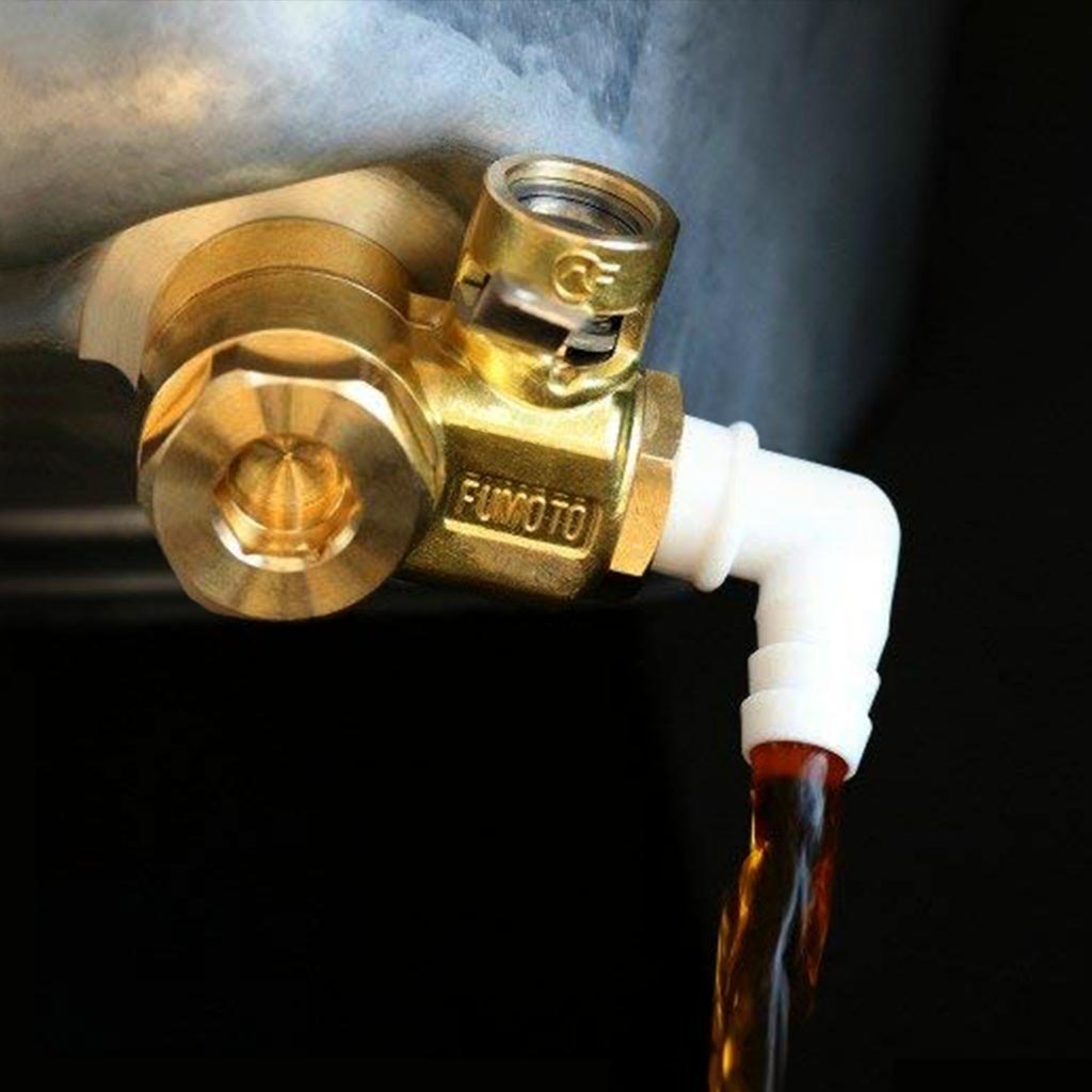 FUMOTO Plastic Elbow Socket & Hose Kit