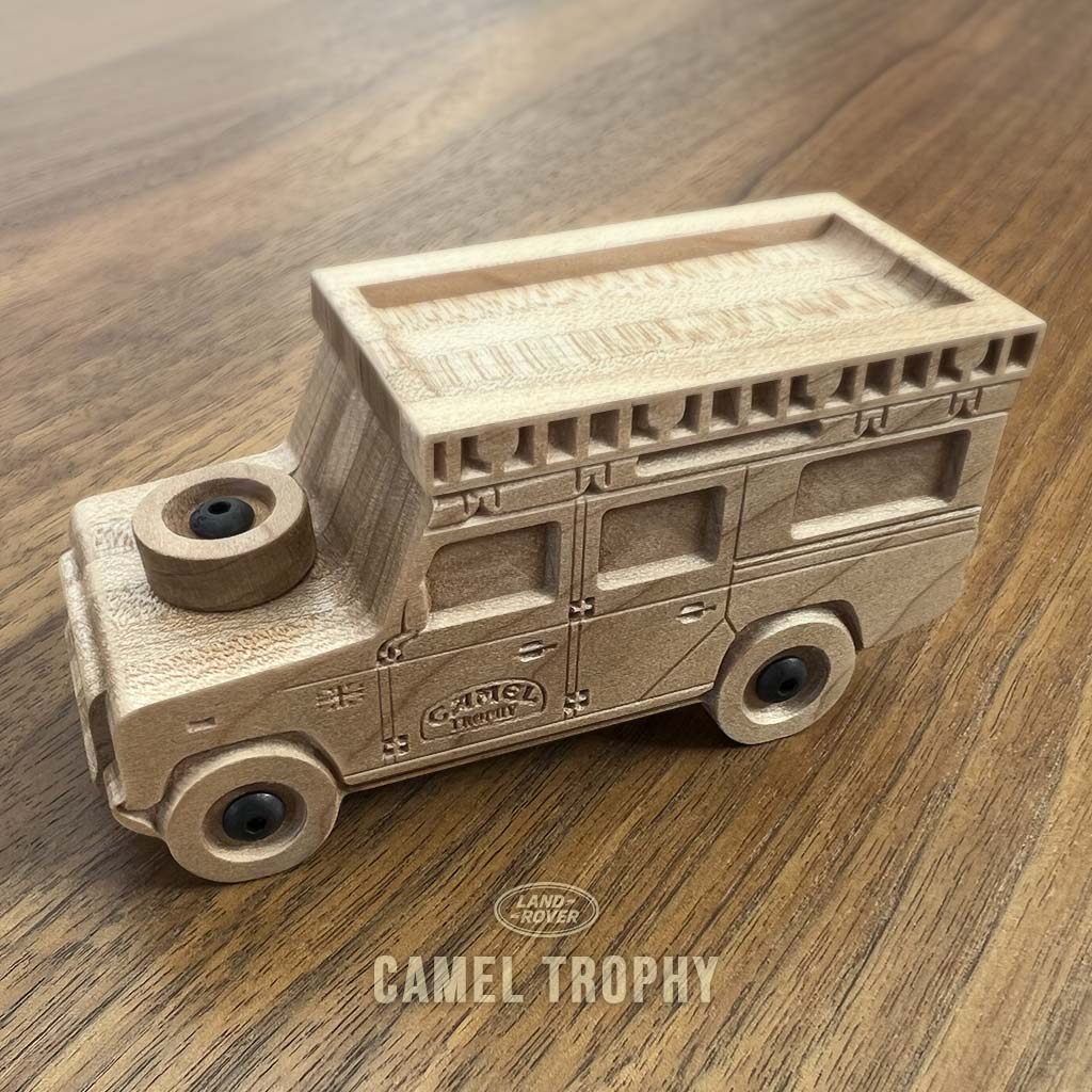 Mini Rides - Land Rover Defender Camel Trophy