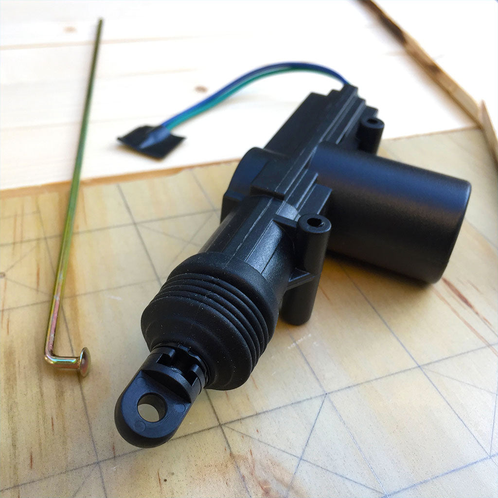 Auto-Lock Tailgate for Tacoma image 0